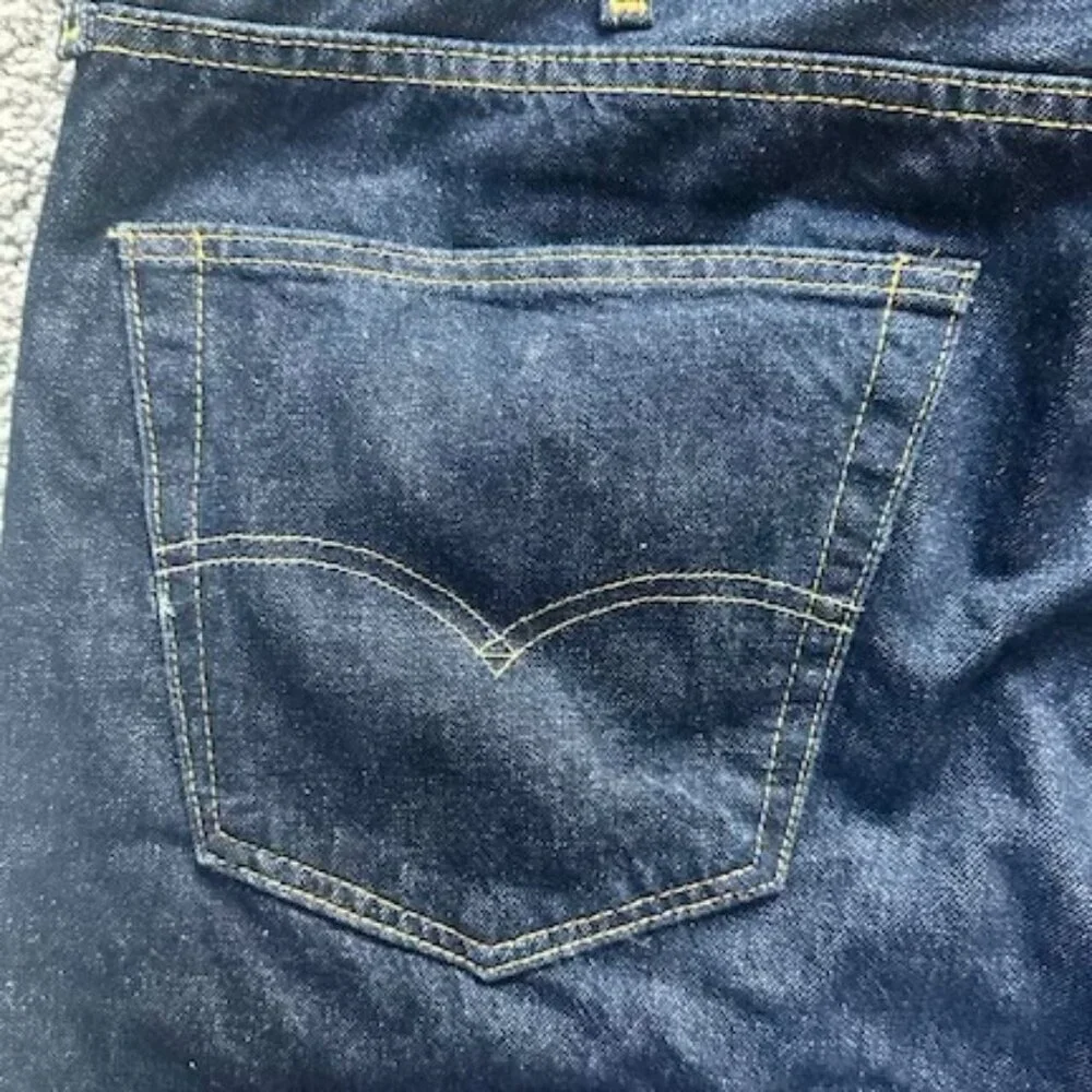 Levi's Big E 501 Jeans Vintage 2001 - Size 40 x 32  Fantastic Like New Condition